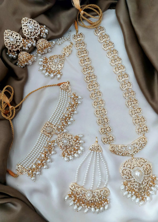 ZH | Pearl Mala Mahi Set