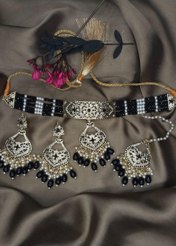 ZH | Pearl Black Choker Set