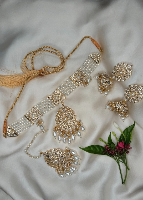 ZH | Manfiz Choker Set
